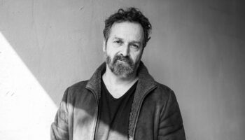 « Aux Singuliers » mis en scène par Frédéric Fisbach, six solos auxquels donnent corps les interprètes de la jeune troupe de La Colline - Critique sortie Théâtre Paris La Colline – Théâtre National