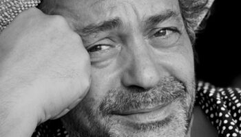 « L’Avenir des reflets » de Lazare fait dialoguer puissance du mythe et élan révolutionnaire - Critique sortie Théâtre 75020 Paris La Colline – Théâtre National