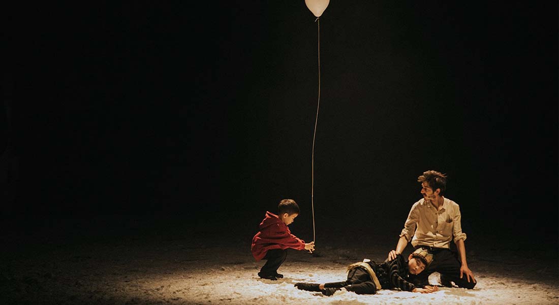 Jean Bellorini met en scène « Le Petit Prince » avec le Yang Hua Theatre : un conte universel et des langages particuliers, tout en beauté - Critique sortie Théâtre Villeurbanne Théâtre National Populaire