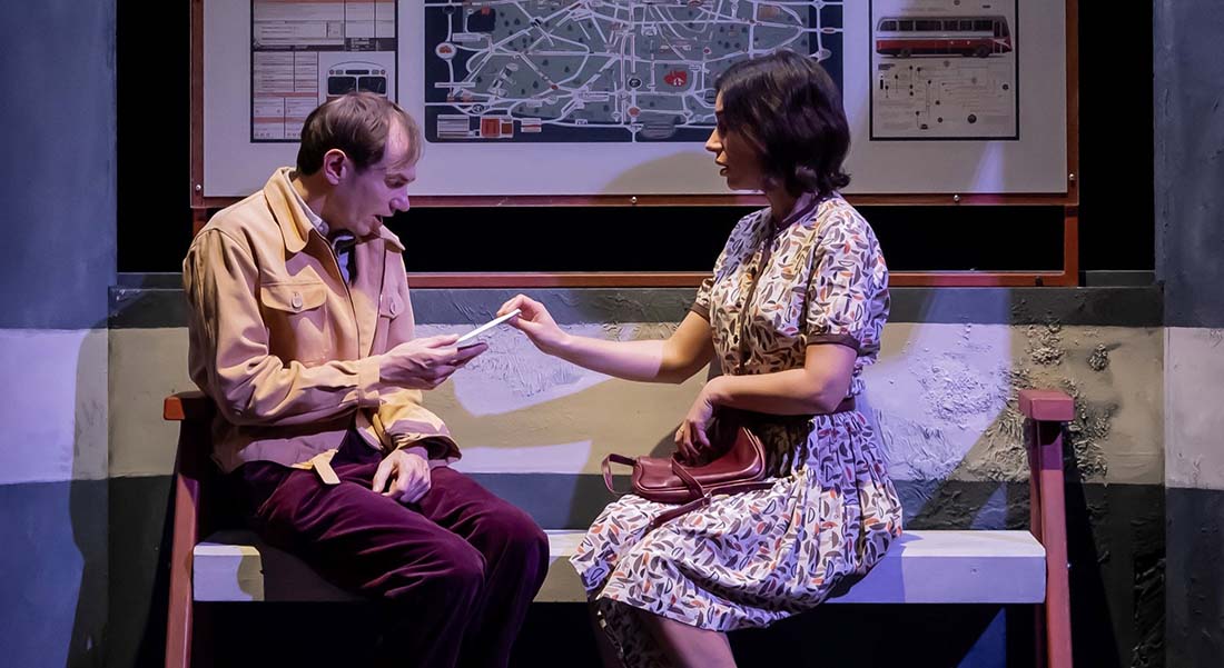 « Les Nuits blanches », une délicate adaptation par Ronan Rivière sur fond de Rachmaninov - Critique sortie Avignon / 2026 Avignon Avignon Off. Le Petit Louvre. Chapelle des Templiers