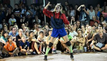 Le Festival Chalon dans la rue invite à découvrir 148 spectacles - Critique sortie Théâtre Chalon-sur-Saône Centre National des Arts de la Rue et de l’Espace Public