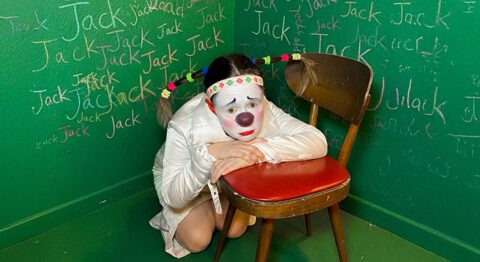 « Magalie Tronchet Brise La Glace », premier spectacle de la clowne Zoé Bourdaud qui s’inspire du film Titanic - Critique sortie Avignon / 2026 Avignon Avignon Off. La Factory - Les Antonins