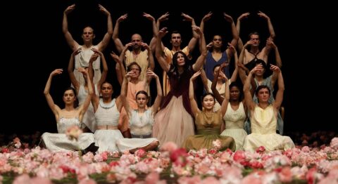 Le Festival d’été de Châteauvallon 2026 affirme une ligne chorégraphique puissante - Critique sortie Danse Ollioules