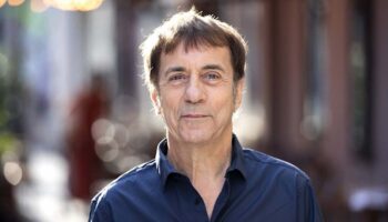 Nicolas Frize signe « Au plus près », fruit de neuf mois « d’écriture partagée » - Critique sortie Classique / Opéra saint denis Maison de la Légion d’Honneur