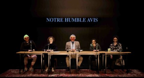 « Notre humble avis » d’Igor Mendjisky : une comédie parodique sur les difficultés de la critique artistique - Critique sortie Théâtre Paris Athénée Théâtre Louis-Jouvet