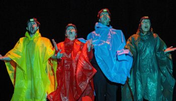 « Panaris », Lotus Guibot et Maud Sauvage prennent leur amitié comme base d’un questionnement sur le déterminisme social - Critique sortie Avignon / 2026 Avignon Avignon Off. Théâtre des Carmes