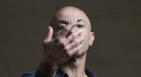 Rencontre avec Rachid Ouramdane à l’occasion du « Chaillot Expérience Méditerranée » et sa re-création de « Tenir le temps » - Critique sortie Danse Paris Chaillot Théâtre national de la Danse / CND