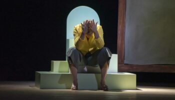 “Enfance heureuse”, une touchante leçon d’humanité par Antonella Questa - Critique sortie Avignon / 2026 Avignon Avignon Off. Théâtre de l’Atelier Florentin