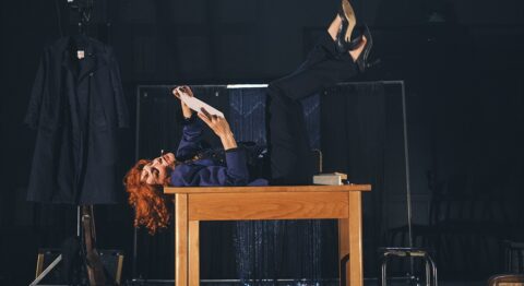 Laure Werckmann met en scène « L’amour après », récit de Marceline Loridan-Ivens et Judith Perrignon : une représentation d’une grande profondeur, d’une grande beauté - Critique sortie Avignon / 2026 Avignon Présence Pasteur