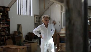Macha Makeïeff nous invite dans sa « Zone d’Attente » habitée de clowns entre tragédie et comédie - Critique sortie  Villeurbanne TNP Villeurbanne