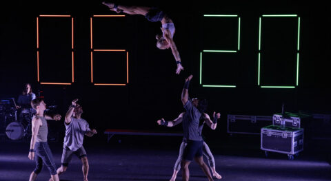 “Ten Thousand Hours” de la cie Gravity & Other Myths - Critique sortie  Paris La Villette