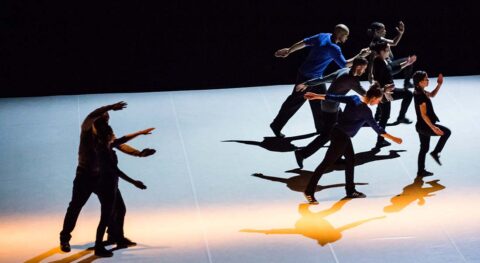 Anne Nguyen recrée PROMENADE OBLIGATOIRE - Critique sortie Danse Massy Opéra de Massy