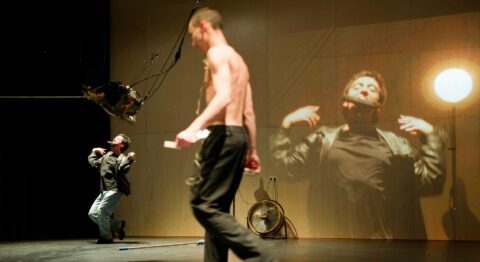PREMIÈRES, le festival de l’émergence européenne, revient en novembre. Entre artistes pluridisciplinaires, création et imaginaire bouillonnant - Critique sortie Théâtre Strasbourg Maillon