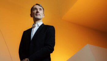 Hommage à Kaija Saariaho avec le violoncelliste Anssi Karttunen et l’organiste Olivier Latry - Critique sortie Classique / Opéra Paris Auditorium de la Maison de la Radio et de la Musique