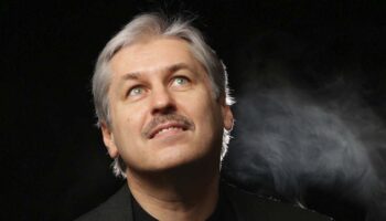 Sigvards Kļava dirige accentus entre traditions orthodoxe (Tchaïkovski) et catholique (Bruckner) - Critique sortie Classique / Opéra Boulogne-Billancourt La Seine Musicale