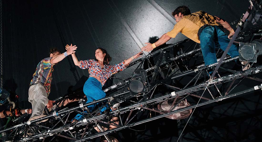 « TRAXXx », de la grande hauteur pour la nouvelle création du CirkVOST sous chapiteau - Critique sortie  Auch Circa - Pôle National Cirque